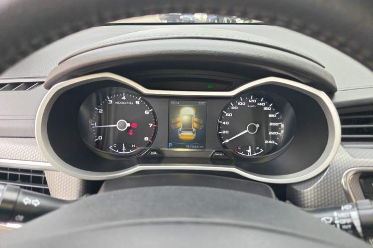Used Geely Auto Emgrand GS 2016 Elegant Edition 1.3T Automatic ZhenShang Model Instrument Cluster