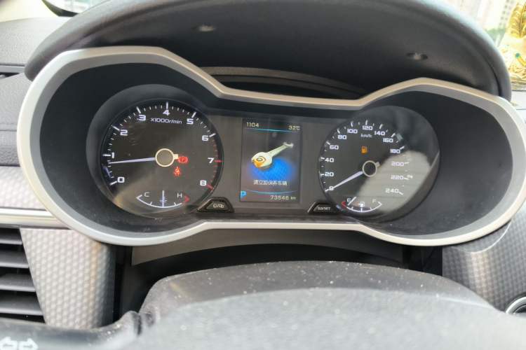 Used Geely Auto Emgrand GS 2016 Elegant Edition 1.3T Automatic LingShang Model Instrument Cluster