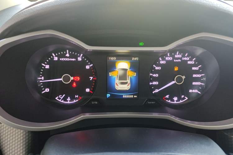 Used Geely Auto Emgrand GS 2016 Sport Edition 1.3T Automatic ZhenShang Model Instrument Cluster