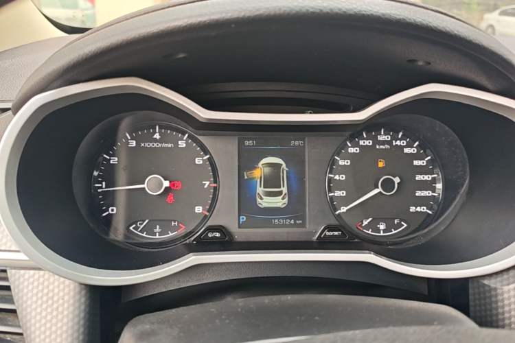 Used Geely Auto Emgrand GS 2016 Sport Edition 1.8L Automatic LingShang Model Instrument Cluster
