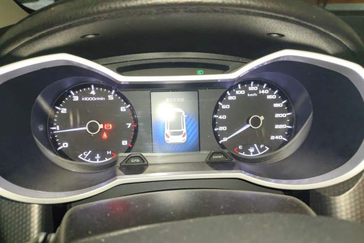 Used Geely Auto Emgrand GS 2016 Elegant Edition 1.3T Automatic LingShang Model Instrument Cluster