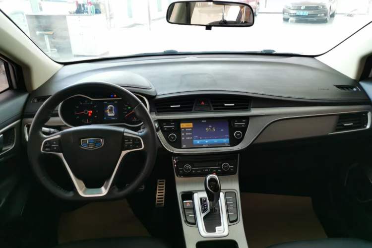 Used Geely Auto Emgrand GS 2016 Sport Edition 1.8L Automatic LingShang Model Interior 1