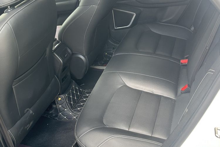 Used Geely Auto Emgrand GS 2016 Sports Edition 1.8L Manual LingShang Model Interior 1