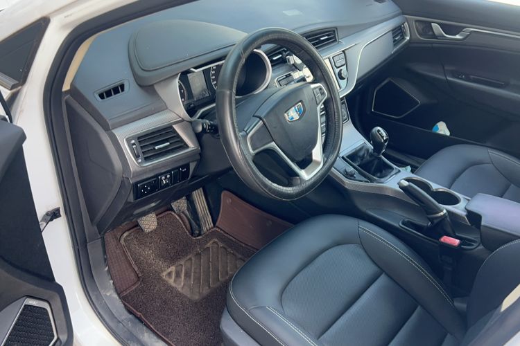 Used Geely Auto Emgrand GS 2016 Elegant Edition 1.8L Manual LingShang Model Interior 1