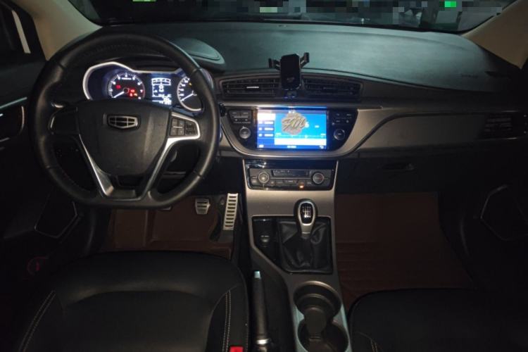 Used Geely Auto Emgrand GS 2016 Sports Edition 1.8L Manual LingShang Model Interior 2