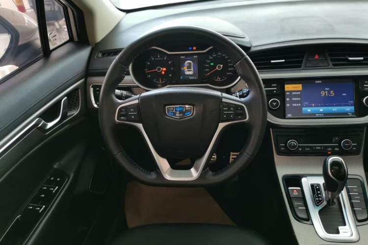 Used Geely Auto Emgrand GS 2016 Sport Edition 1.8L Automatic LingShang Model Interior 2