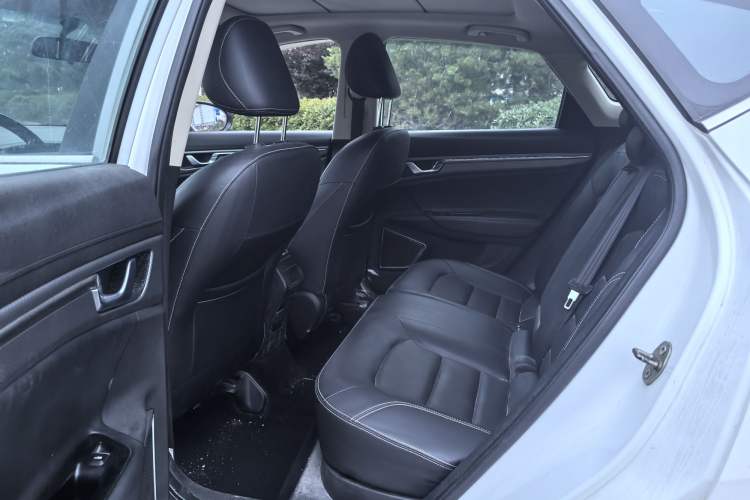 Used Geely Auto Emgrand GS 2016 Sport Edition 1.3T Manual LingShang Model Interior 2