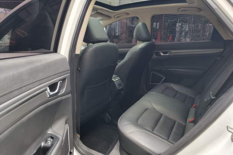 Used Geely Auto Emgrand GS 2016 Sports Edition 1.8L Manual LingShang Model Interior 3