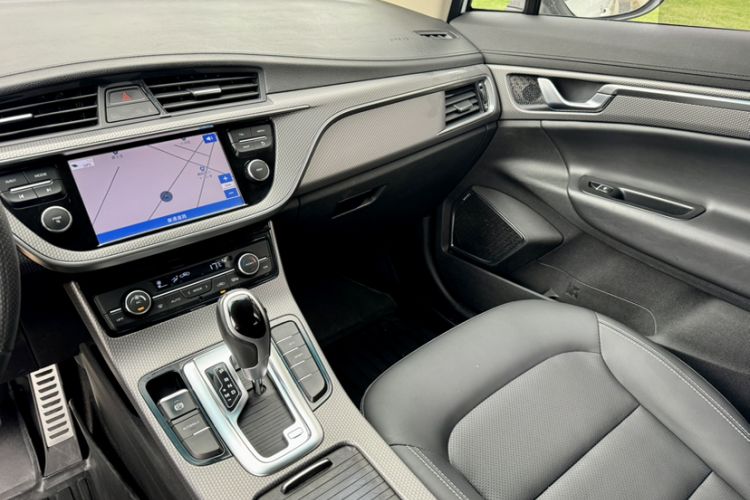 Used Geely Auto Emgrand GS 2016 Sport Edition 1.8L Automatic LingShang Model Interior 4