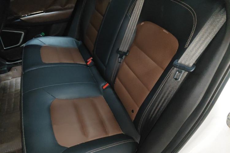Used Geely Auto Emgrand GS 2016 Elegant Edition 1.3T Automatic ZhenShang Model Interior 4