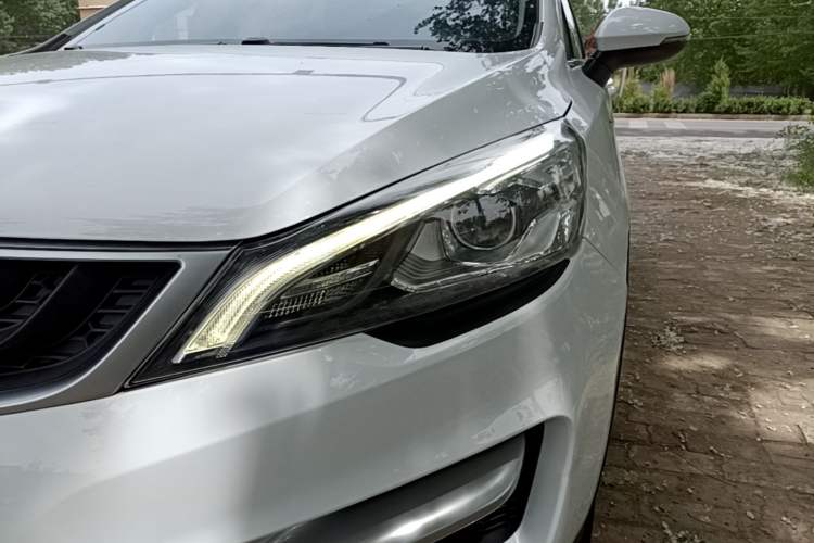 Used Geely Auto Emgrand GS 2016 Sports Edition 1.8L Manual LingShang Model Left Front Headlight