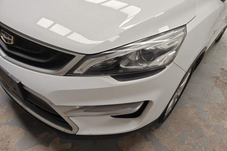 Used Geely Auto Emgrand GS 2016 Sport Edition 1.8L Automatic LingShang Model Left Front Headlight