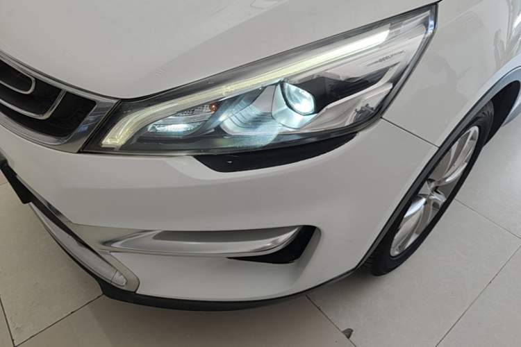 Used Geely Auto Emgrand GS 2016 Sports Edition 1.8L Manual LingShang Model Left Front Headlight
