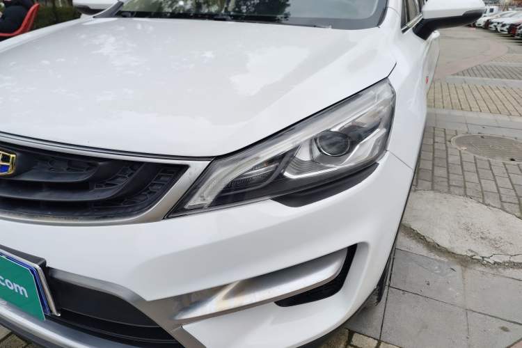 Used Geely Auto Emgrand GS 2016 Sport Edition 1.3T Automatic ZhenShang Model Left Front Headlight