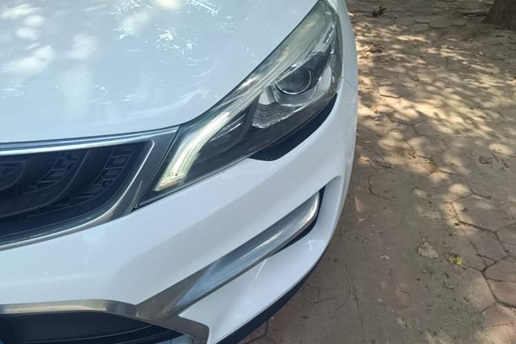 Used Geely Auto Emgrand GS 2016 Sports Edition 1.8L Manual LingShang Model Left Front Headlight