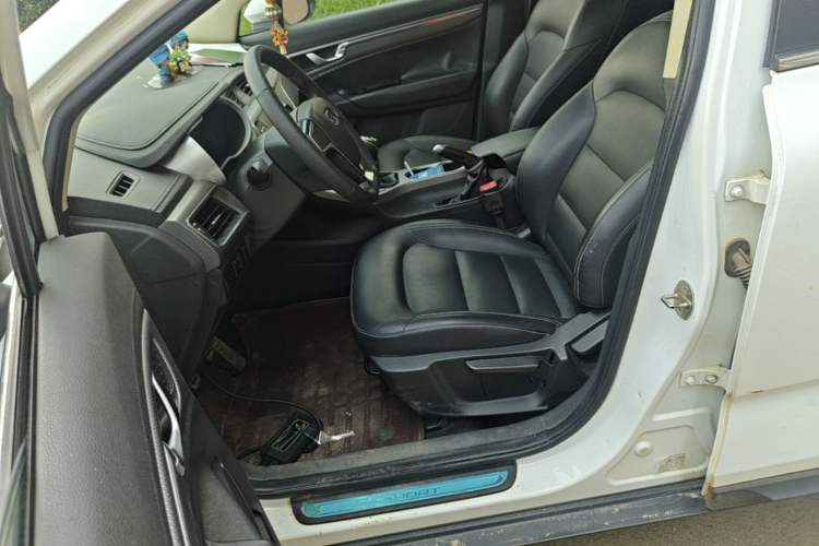 Used Geely Auto Emgrand GS 2016 Sports Edition 1.8L Manual LingShang Model Left Front Seat