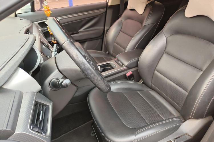 Used Geely Auto Emgrand GS 2016 Sport Edition 1.3T Automatic LingShang Model Left Front Seat