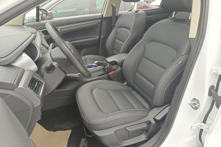 Used Geely Auto Emgrand GS 2016 Sport Edition 1.3T Manual LingShang Model Left Front Seat