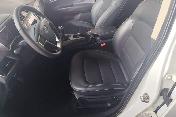 Used Geely Auto Emgrand GS 2016 Sports Edition 1.8L Manual LingShang Model Left Front Seat