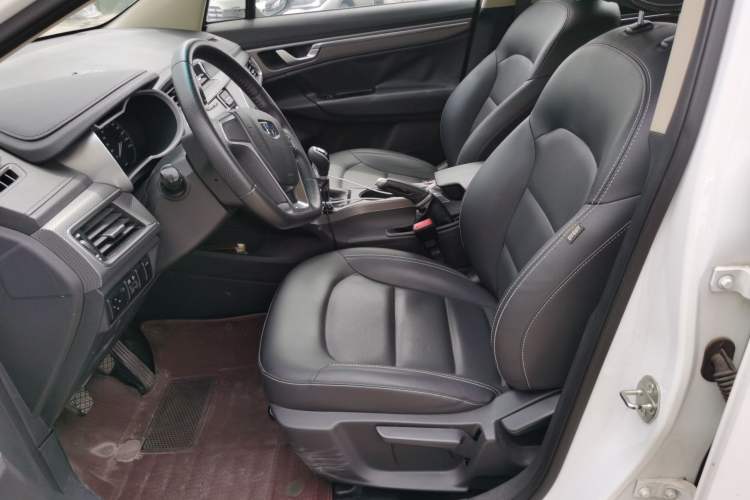 Used Geely Auto Emgrand GS 2016 Elegant Edition 1.3T Manual LingShang Model Left Front Seat