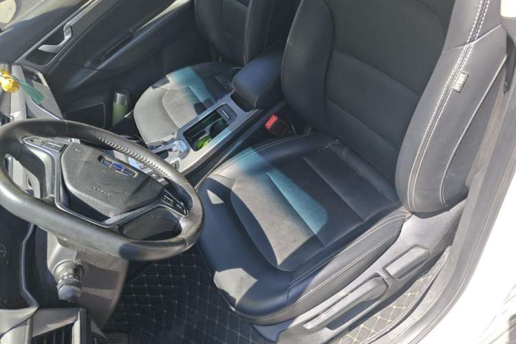 Used Geely Auto Emgrand GS 2016 Elegant Edition 1.3T Automatic LingShang Model Left Front Seat