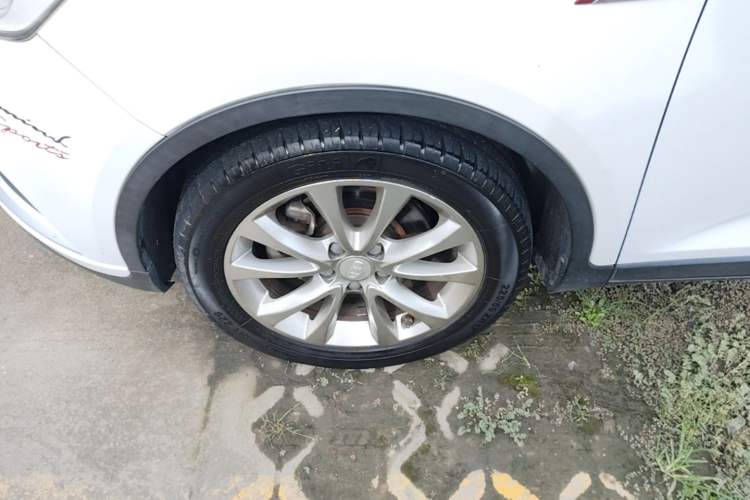 Used Geely Auto Emgrand GS 2016 Elegant Edition 1.3T Manual LingShang Model Left Front Wheel Hub