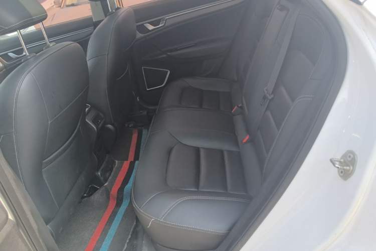 Used Geely Auto Emgrand GS 2016 Sport Edition 1.8L Automatic LingShang Model Left Rear Seat