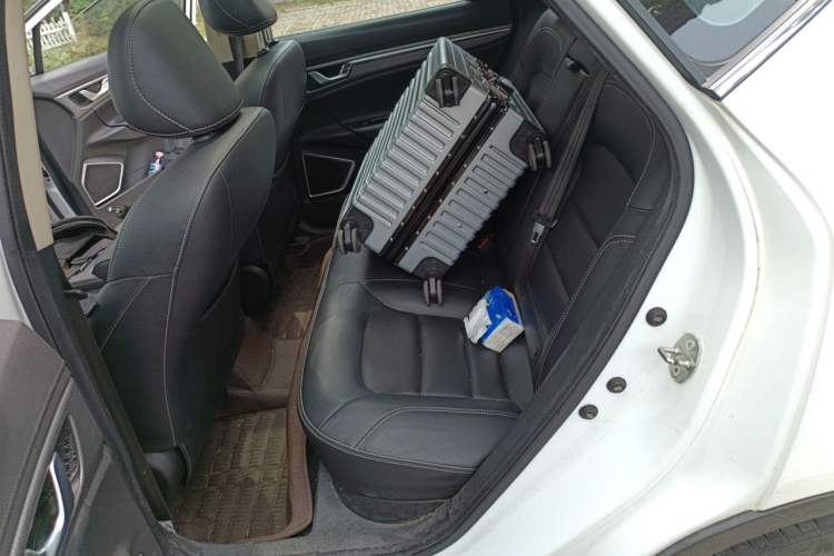 Used Geely Auto Emgrand GS 2016 Sport Edition 1.3T Automatic LingShang Model Left Rear Seat