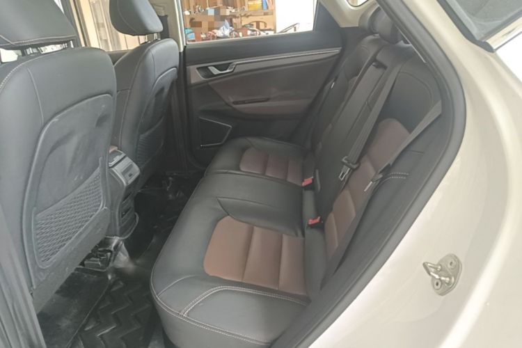 Used Geely Auto Emgrand GS 2016 Elegant Edition 1.3T Automatic ZhenShang Model Left Rear Seat