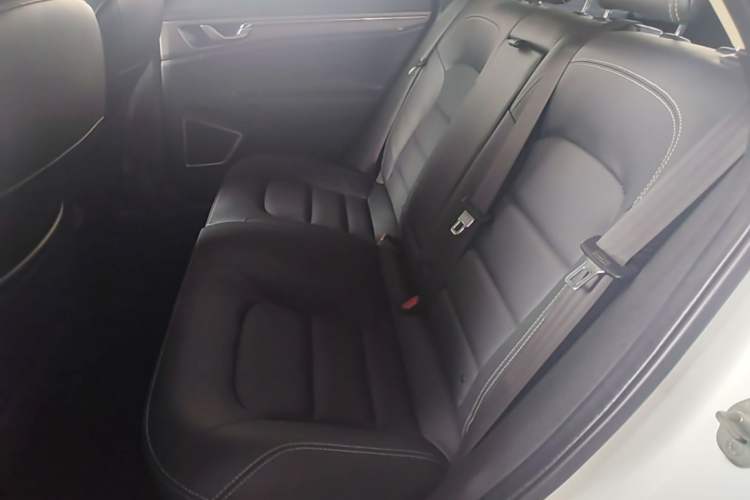 Used Geely Auto Emgrand GS 2016 Sports Edition 1.8L Manual LingShang Model Left Rear Seat