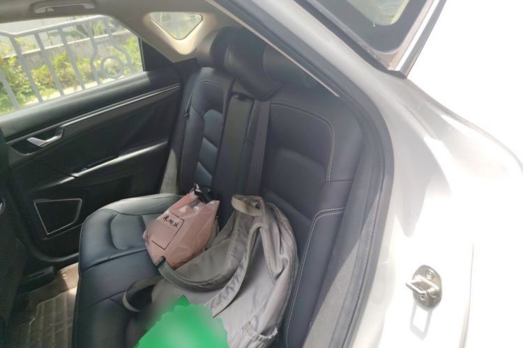 Used Geely Auto Emgrand GS 2016 Sport Edition 1.3T Automatic LingShang Model Left Rear Seat