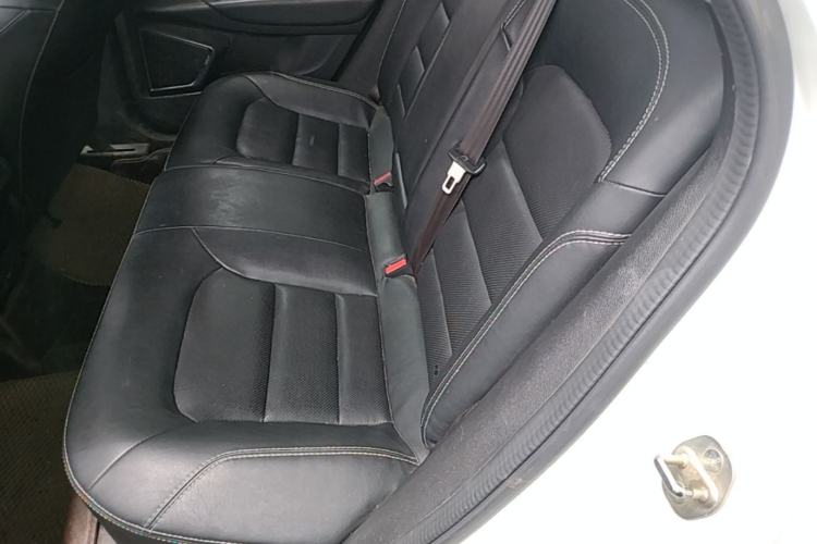 Used Geely Auto Emgrand GS 2016 Elegant Edition 1.3T Manual LingShang Model Left Rear Seat