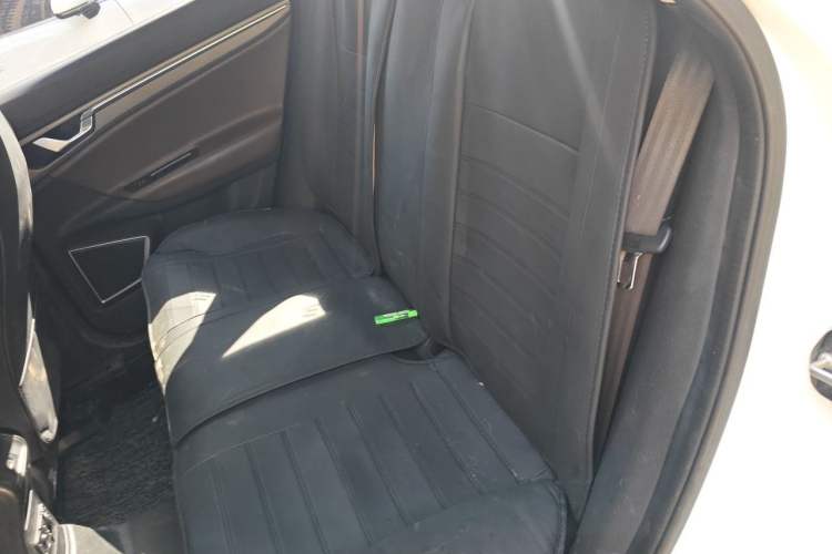 Used Geely Auto Emgrand GS 2016 Sport Edition 1.3T Automatic ZhenShang Model Left Rear Seat
