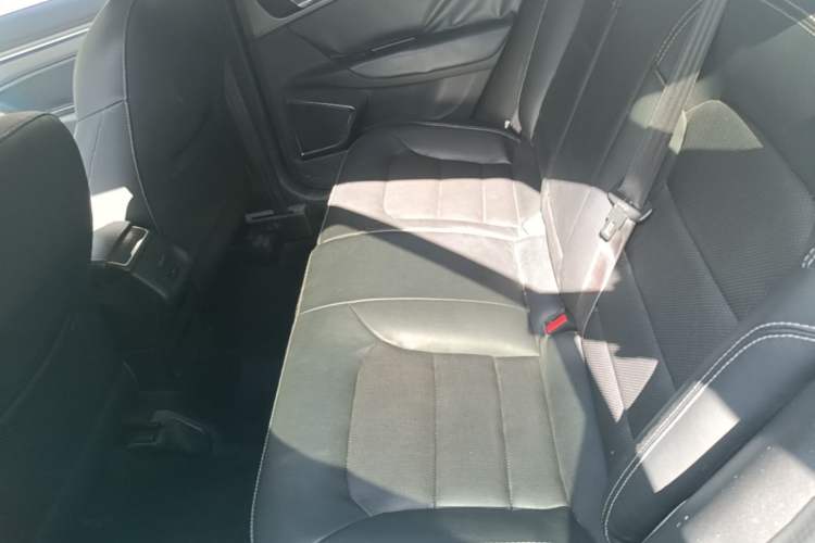 Used Geely Auto Emgrand GS 2016 Elegant Edition 1.3T Manual LingShang Model Left Rear Seat
