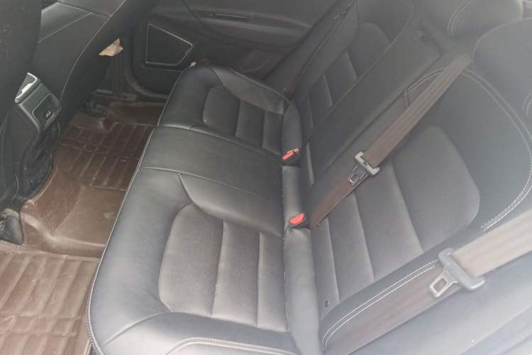 Used Geely Auto Emgrand GS 2016 Sports Edition 1.8L Manual LingShang Model Left Rear Seat