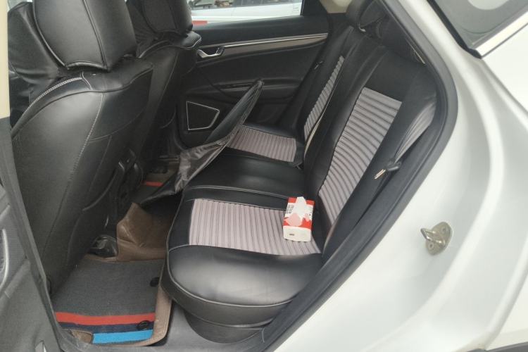 Used Geely Auto Emgrand GS 2016 Sport Edition 1.3T Automatic LingShang Model Left Rear Seat