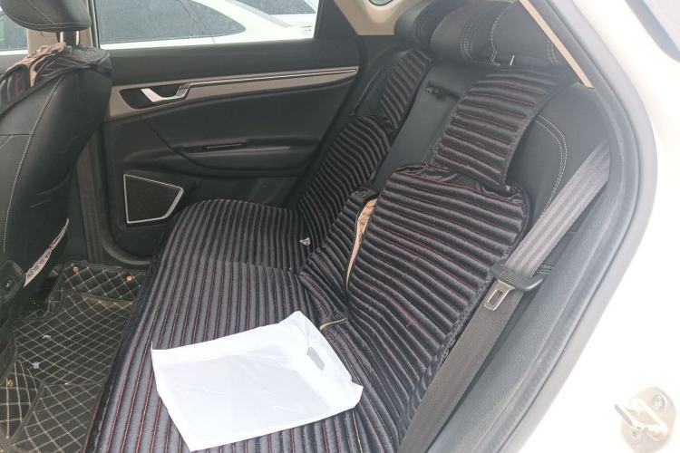 Used Geely Auto Emgrand GS 2016 Elegant Edition 1.3T Automatic LingShang Model Left Rear Seat
