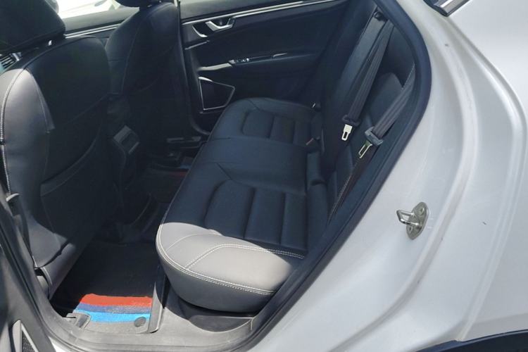 Used Geely Auto Emgrand GS 2016 Sport Edition 1.3T Automatic LingShang Model Left Rear Seat