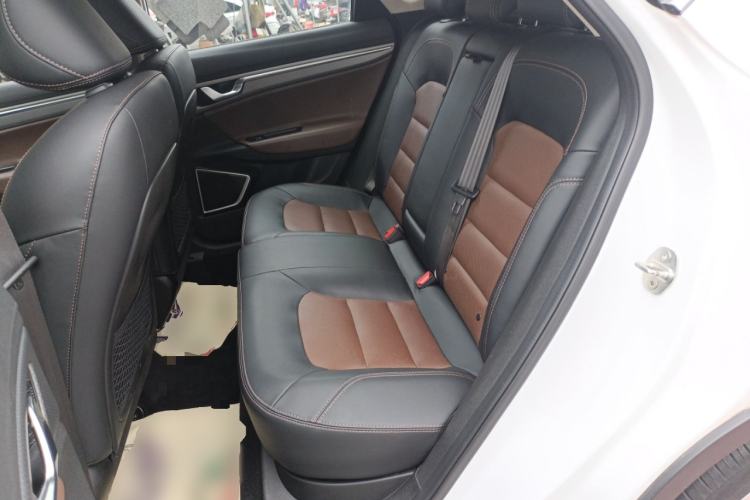 Used Geely Auto Emgrand GS 2016 Elegant Edition 1.3T Automatic ZhenShang Model Left Rear Seat