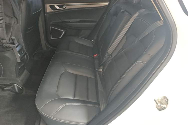Used Geely Auto Emgrand GS 2016 Sports Edition 1.8L Manual LingShang Model Left Rear Seat