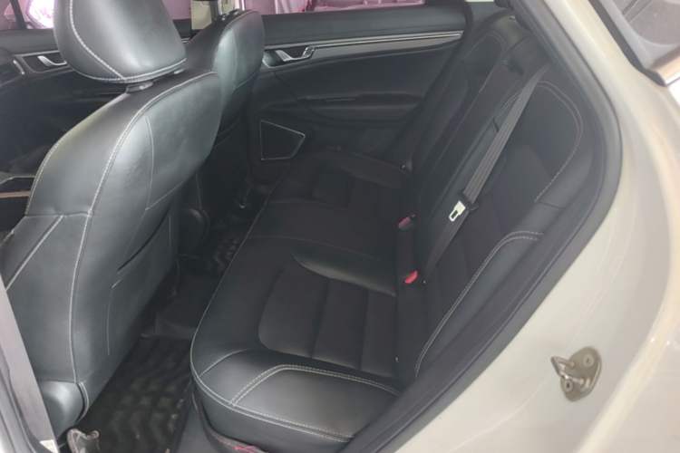 Used Geely Auto Emgrand GS 2016 Elegant Edition 1.3T Automatic LingShang Model Left Rear Seat