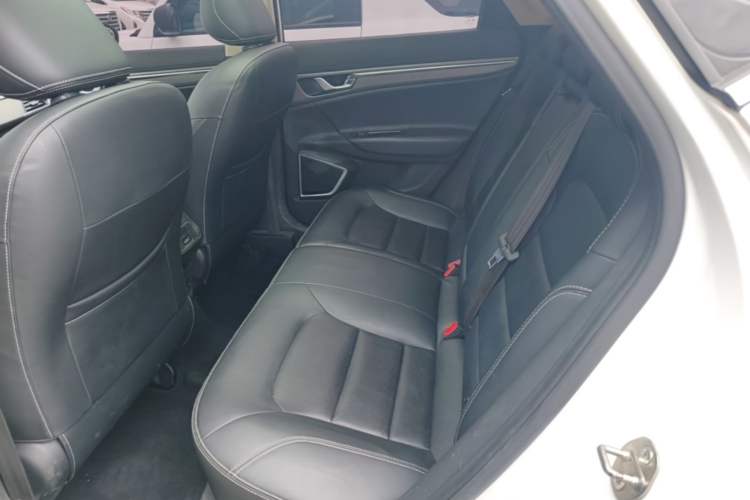 Used Geely Auto Emgrand GS 2016 Sports Edition 1.8L Manual LingShang Model Left Rear Seat