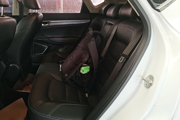 Used Geely Auto Emgrand GS 2016 Elegant Edition 1.8L Manual LingShang Model Left Rear Seat