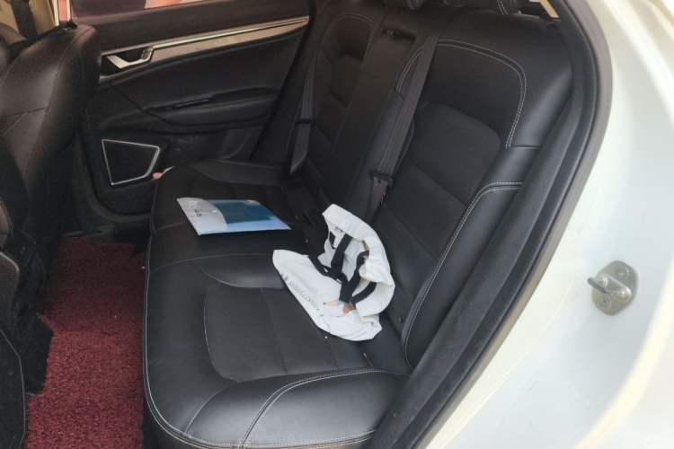 Used Geely Auto Emgrand GS 2016 Sport Edition 1.3T Automatic LingShang Model Left Rear Seat
