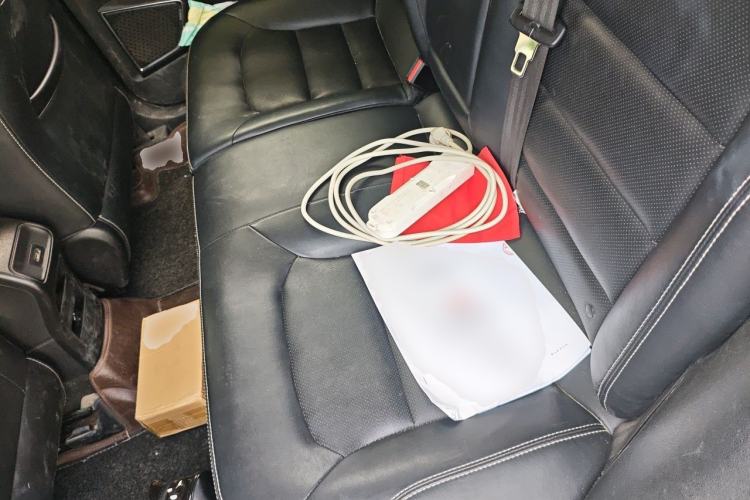 Used Geely Auto Emgrand GS 2016 Sports Edition 1.8L Manual LingShang Model Left Rear Seat
