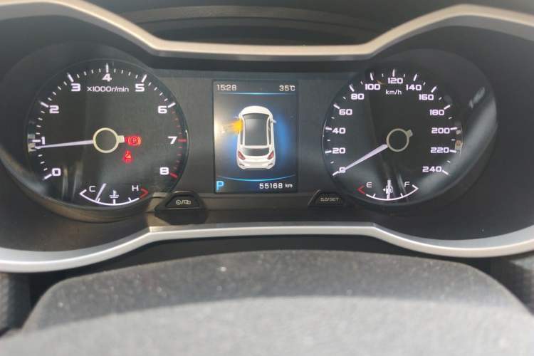 Used Geely Auto Emgrand GS 2016 Sport Edition 1.3T Automatic ZhenShang Model Odometer Close Up
