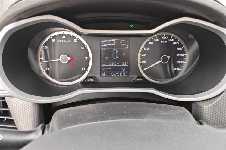 Used Geely Auto Emgrand GS 2016 Elegant Edition 1.8L Manual LingShang Model Odometer Close Up