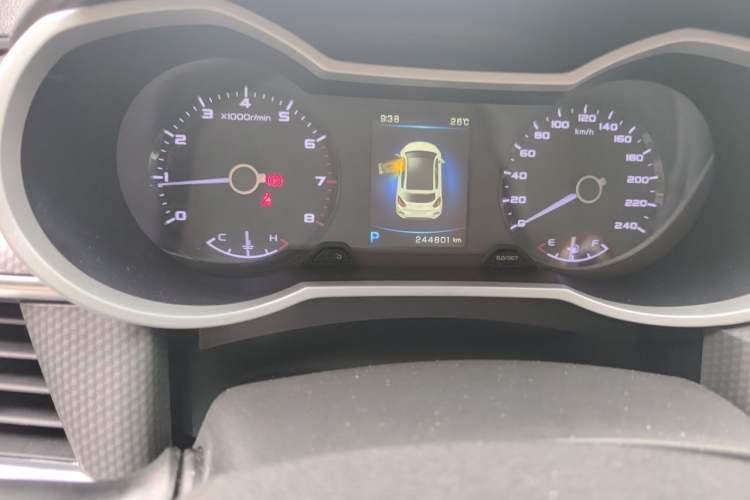 Used Geely Auto Emgrand GS 2016 Elegant Edition 1.3T Automatic LingShang Model Odometer Close Up