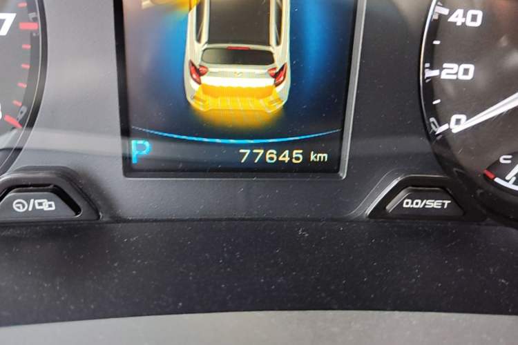 Used Geely Auto Emgrand GS 2016 Elegant Edition 1.3T Automatic LingShang Model Odometer Close Up