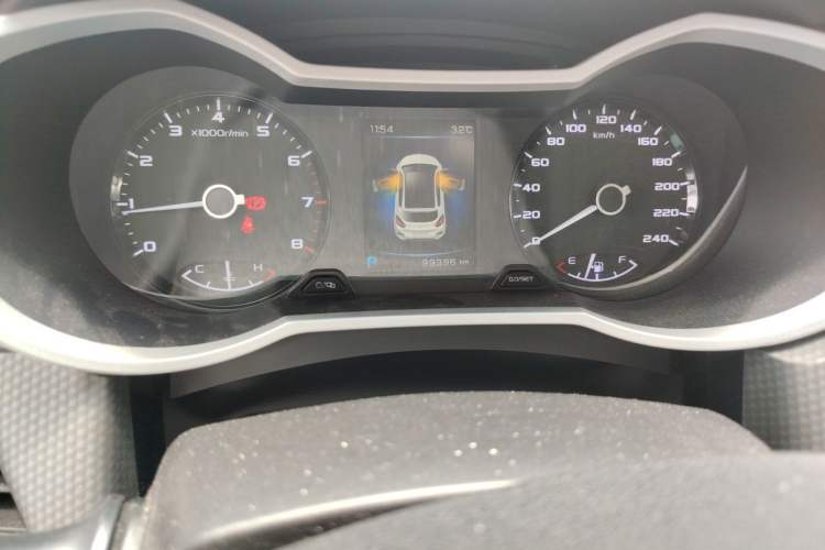 Used Geely Auto Emgrand GS 2016 Sport Edition 1.3T Automatic LingShang Model Odometer Close Up